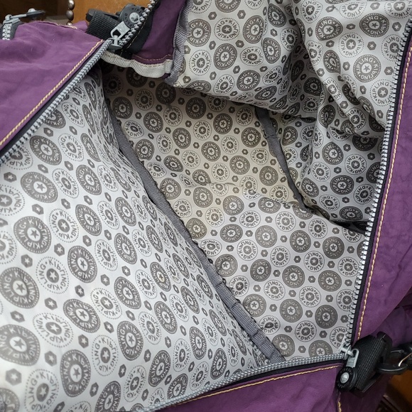 Kipling Large Purple Travel Duffel Weekender  Bag - Picture 8 of 12